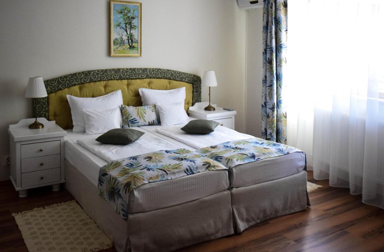 Cabrio Apart Hotel Cluj-Napoca Eksteriør bilde