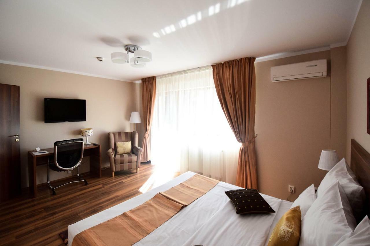 Cabrio Apart Hotel Cluj-Napoca Eksteriør bilde