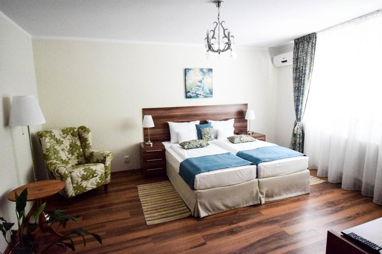 Cabrio Apart Hotel Cluj-Napoca Eksteriør bilde