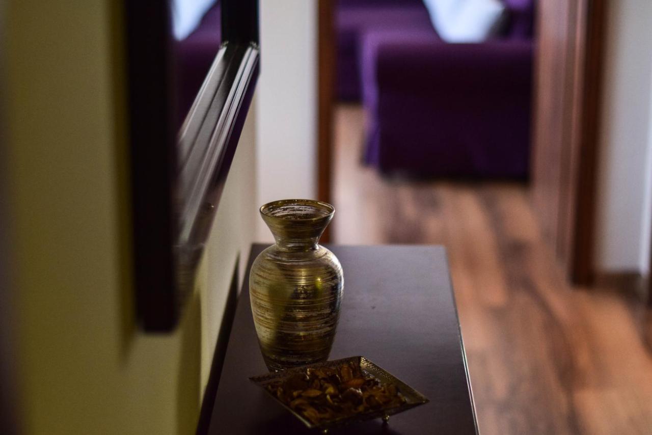 Cabrio Apart Hotel Cluj-Napoca Eksteriør bilde
